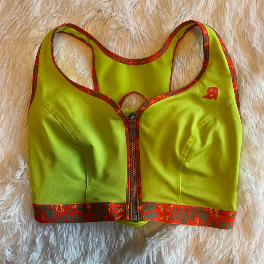 Shock Absorber Front Close Zip Sports Bra 32G
